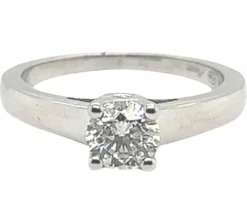 Bague solitaire en or blanc avec diamant de 0,750 carat