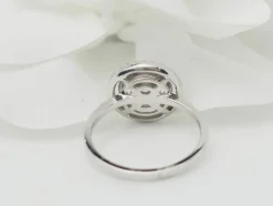 Bague solitaire en or blanc et diamant de 0,46 ct