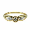 Bague solitaire en or jaune et diamants
