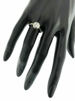 Bague solitaire en or jaune certifiée HRD