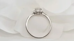 Bague Solitaire en Platine & Diamant