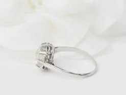 Bague solitaire en platine et diamant 1,20ct