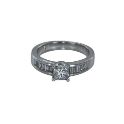 Bague Solitaire Or blanc Diamants