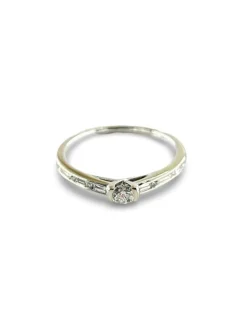 Bague solitaire or blanc et diamants