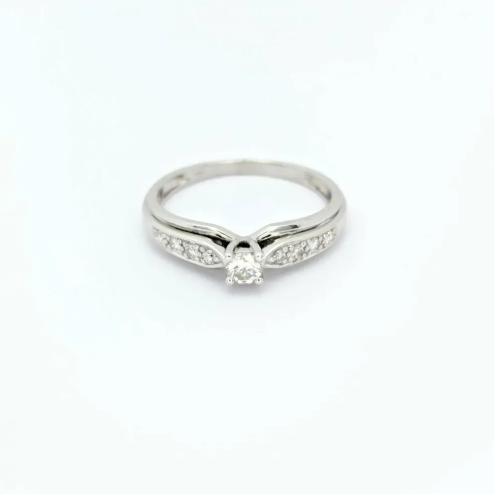 Bague solitaire Or blanc Diamants