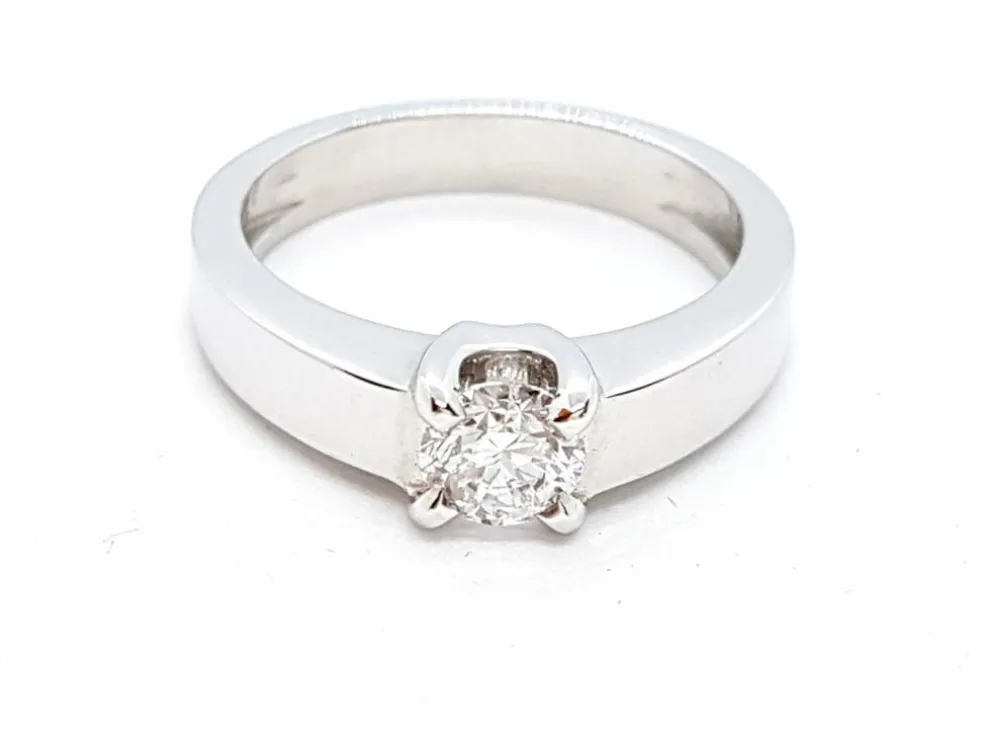 Bague Solitaire Or blanc Diamant