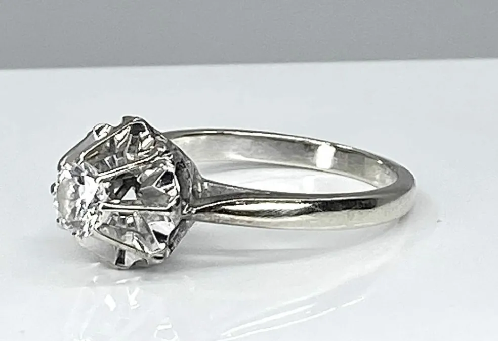 Bague solitaire or blanc diamant 0.40ct
