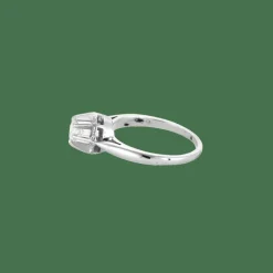 BAGUE SOLITAIRE OR BLANC ET DIAMANTS.