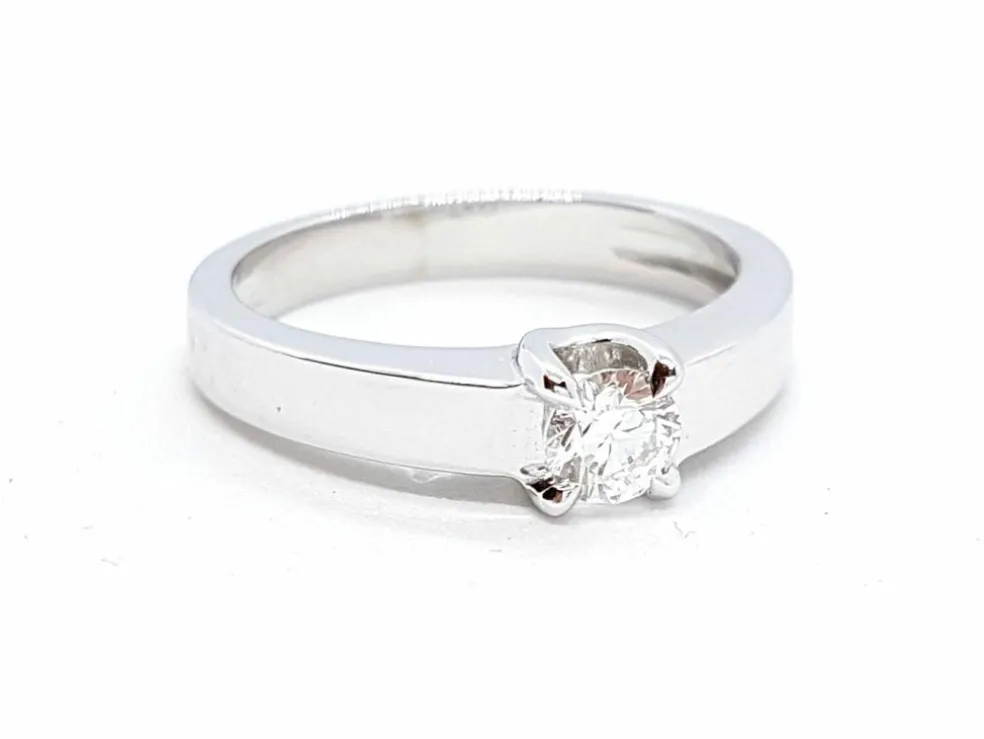 Bague Solitaire Or blanc Diamant