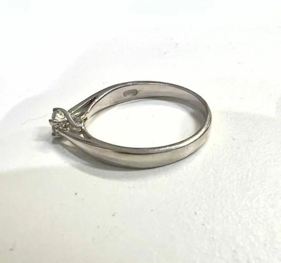 Bague solitaire Or blanc Diamant