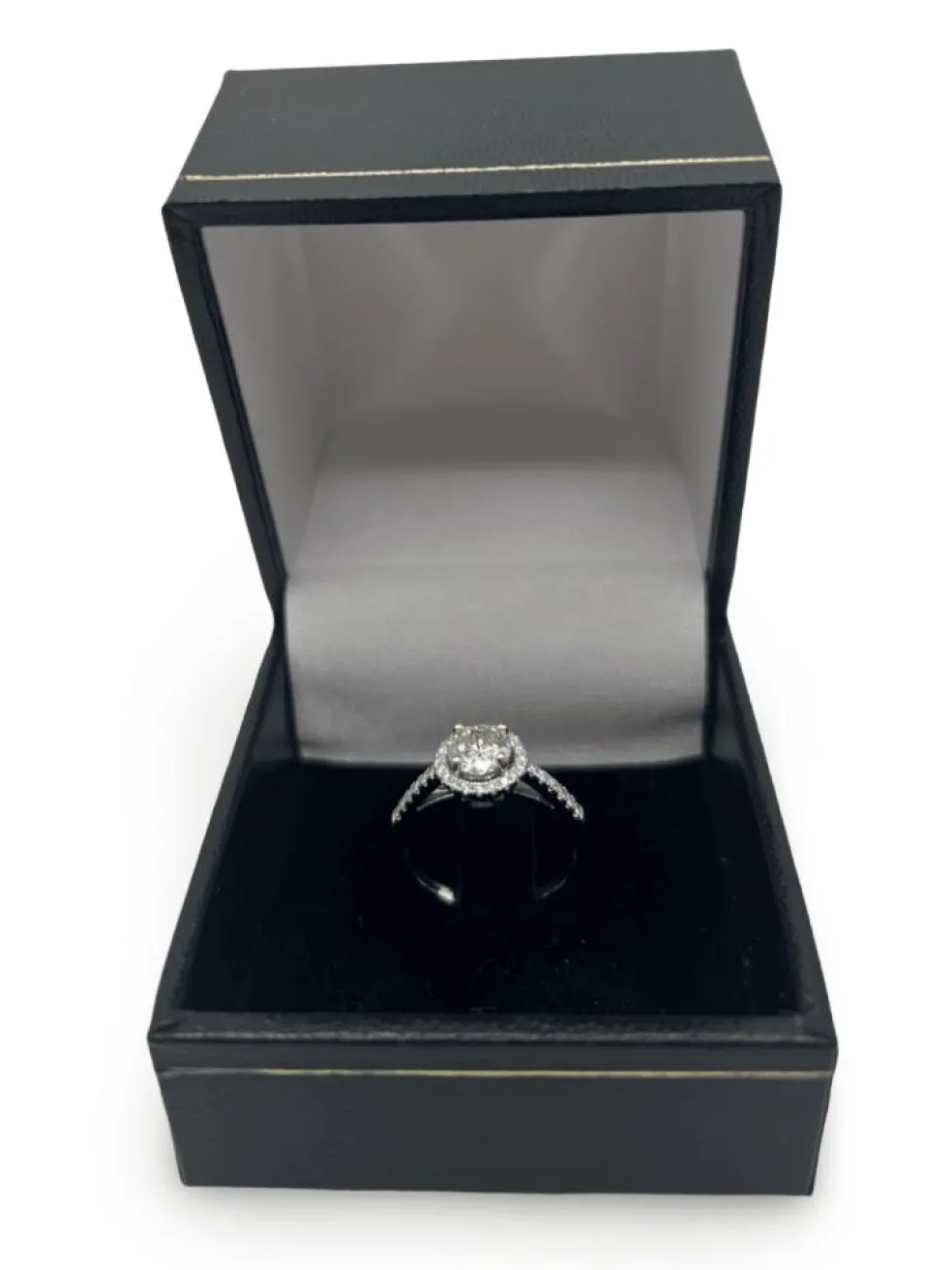 Bague solitaire or blanc et diamant 1,10 ct