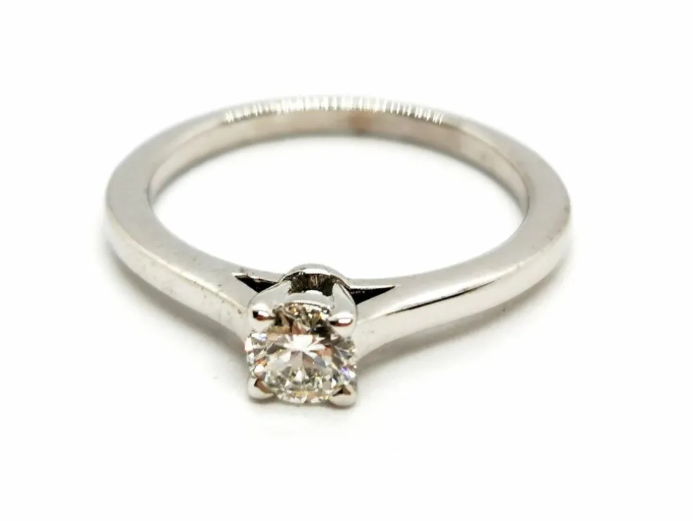Bague Solitaire Or blanc Diamant