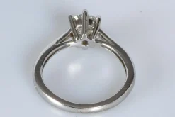 Bague solitaire Or blanc Diamant