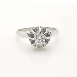 bague solitaire or et diamant