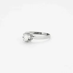 Bague solitaire or gris avec diamant