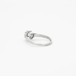 Bague solitaire or gris avec diamant