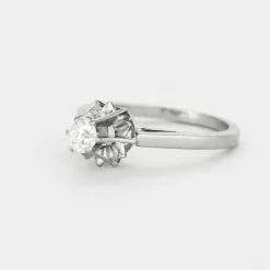 Bague solitaire or gris et diamants