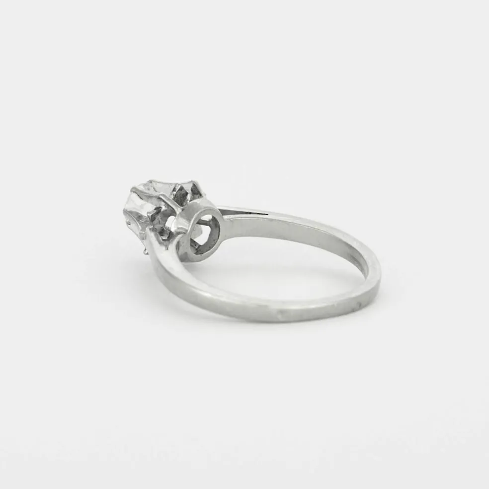 Bague solitaire or gris et diamants
