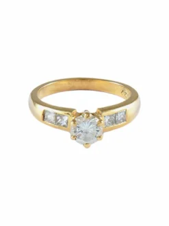 BAGUE SOLITAIRE OR JAUNE ET DIAMANTS