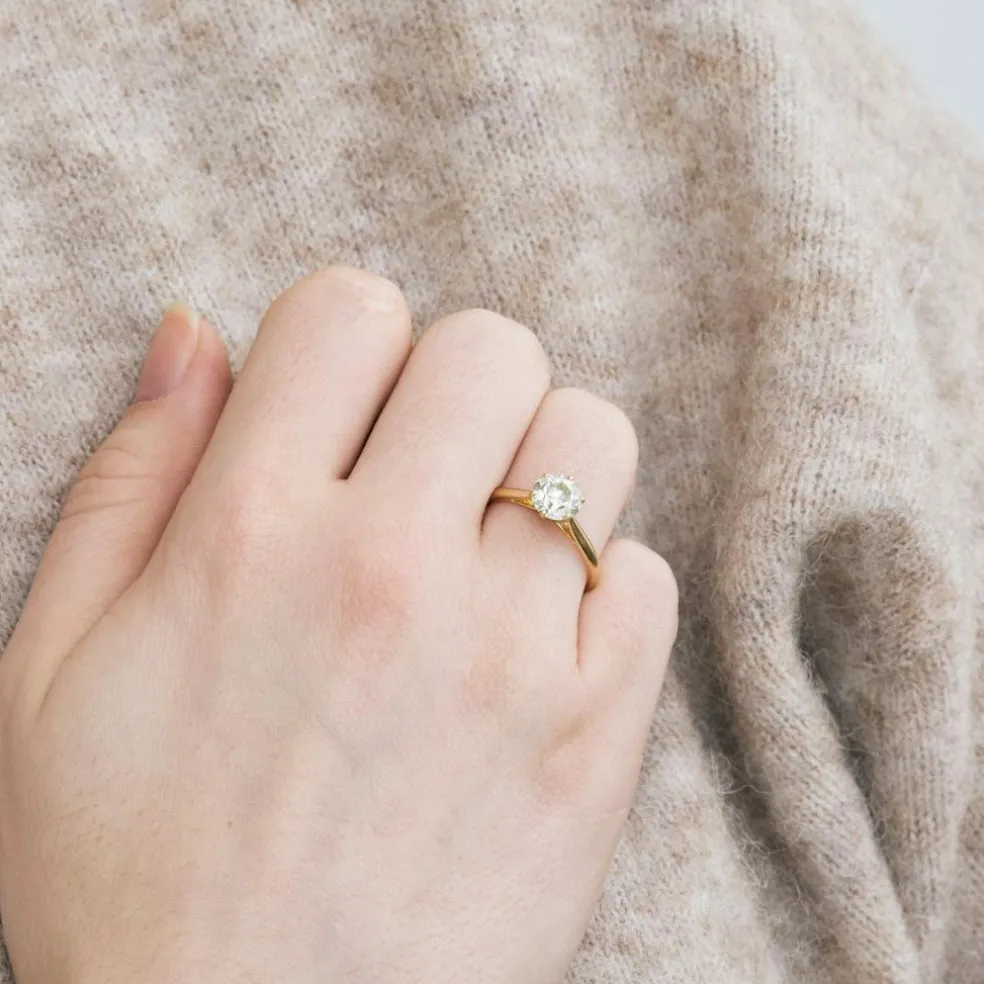 BAGUE SOLITAIRE OR JAUNE ET DIAMANT