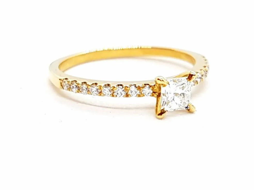 Bague Solitaire Or jaune Diamant