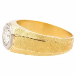 Bague solitaire or jaune diamant