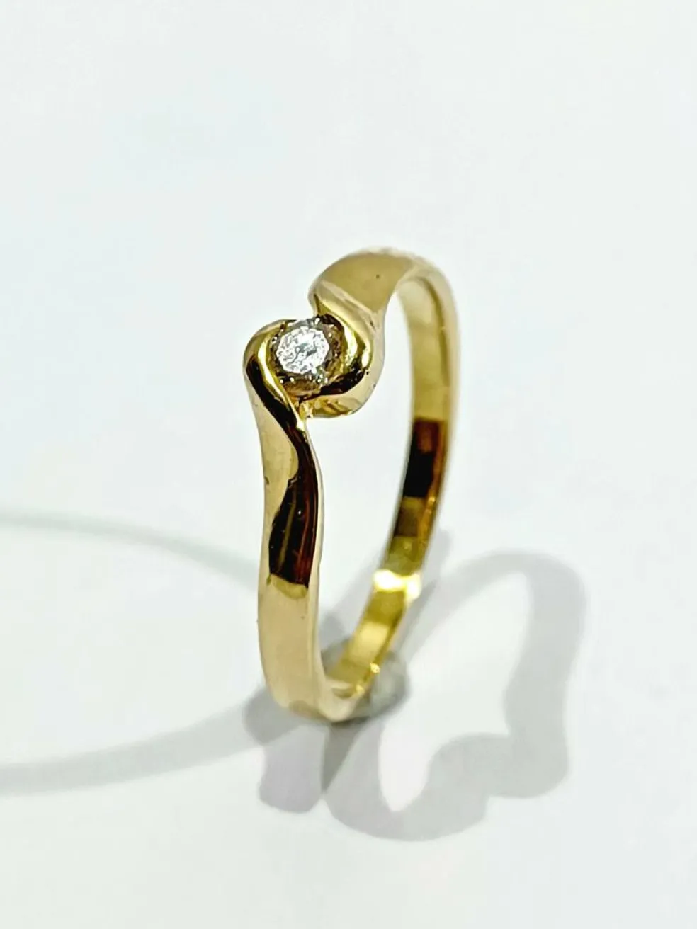 Bague Solitaire Or Jaune Diamant 0.13ct
