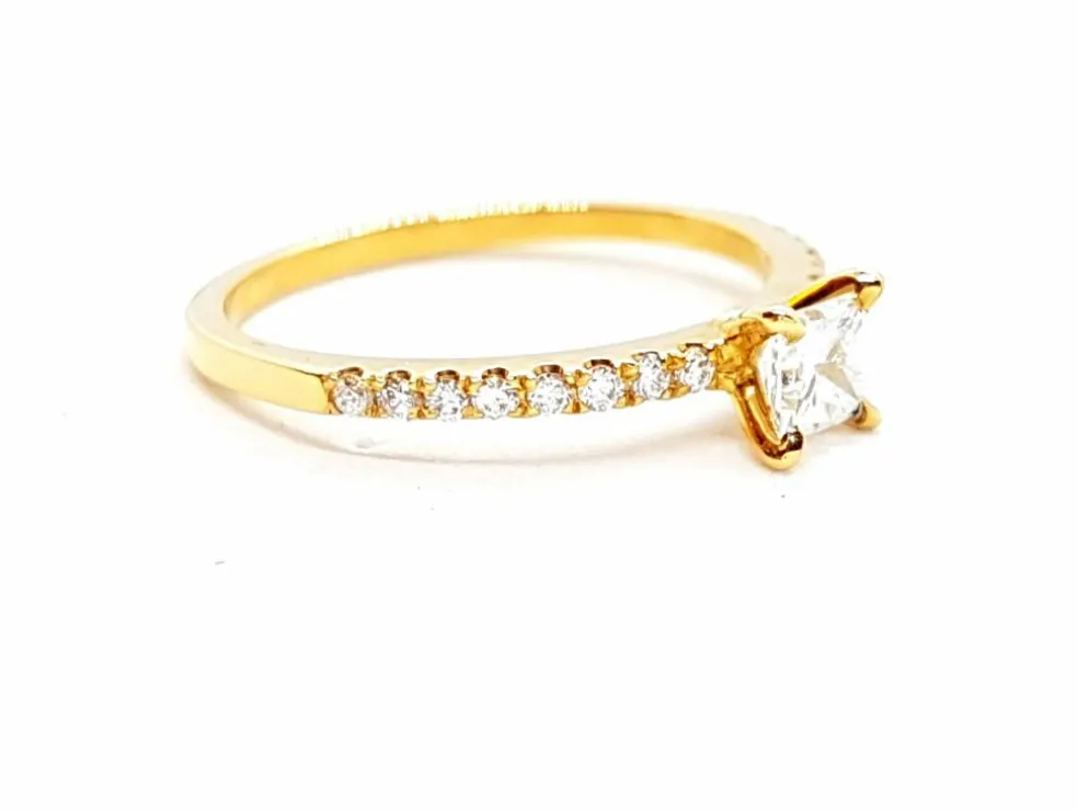 Bague Solitaire Or jaune Diamant