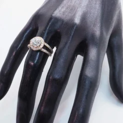 Bague solitaire or jaune diamants