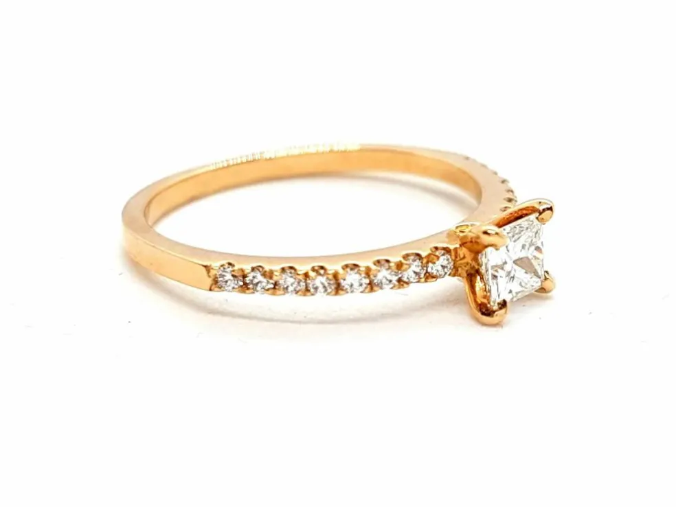 Bague Solitaire Or rose Diamant