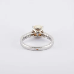 Bague Solitaire Perle et diamants