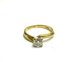 Bague solitaire Salvini en or jaune et diamant