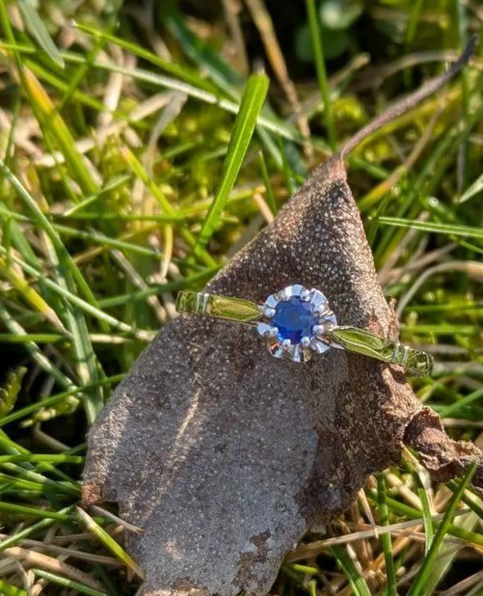 Bague solitaire saphir or blanc et platine