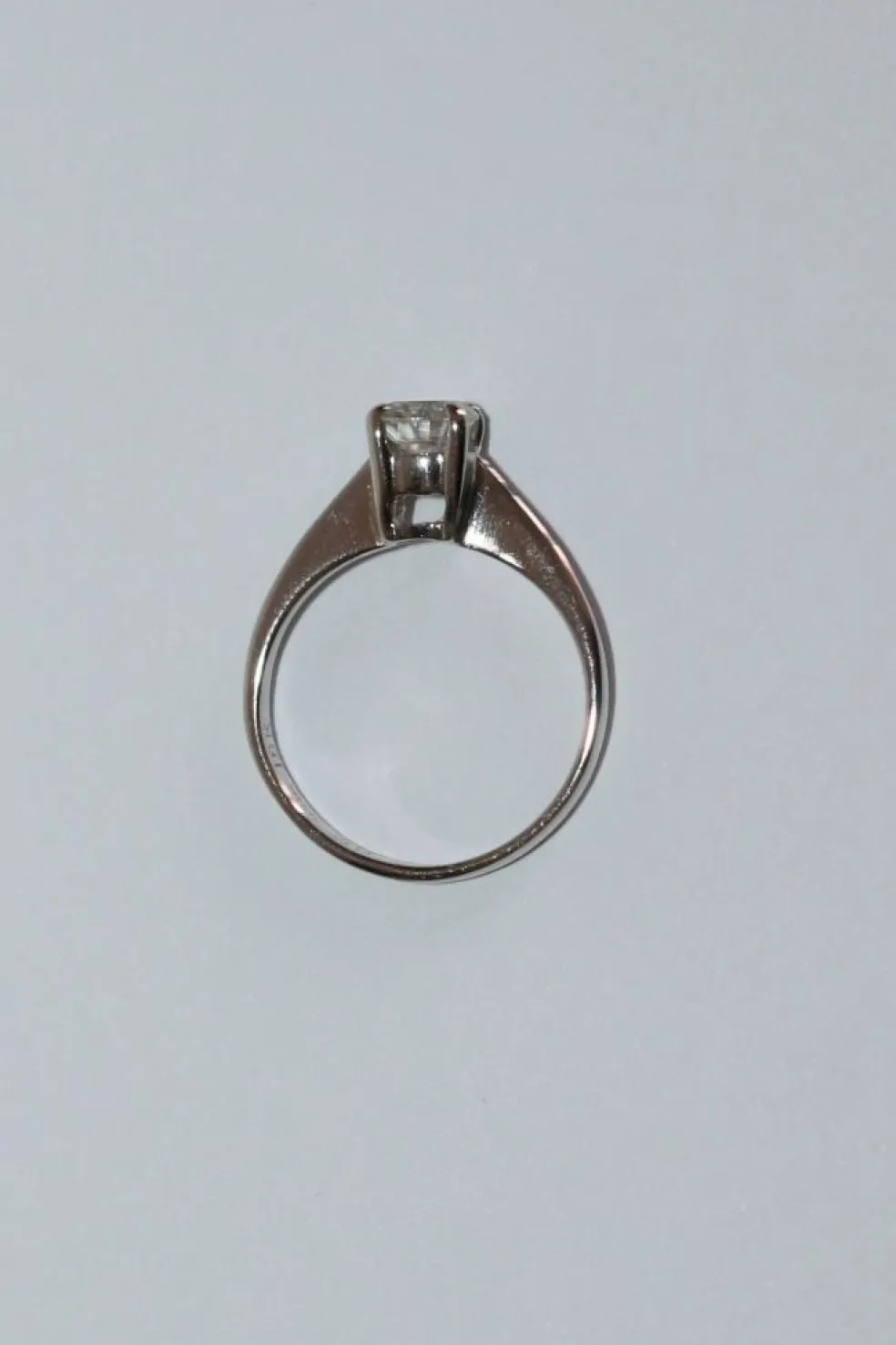 Bague Solitaire Sur Or Blanc
