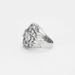 Bague style années 30 or blanc diamants