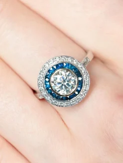 Bague style Art Déco diamants et saphirs