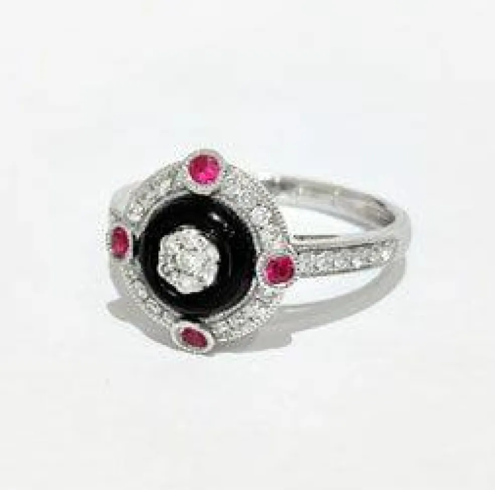 Bague style art déco diamants, onyx et rubis