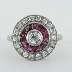 Bague style Art Déco Diamants et Rubis