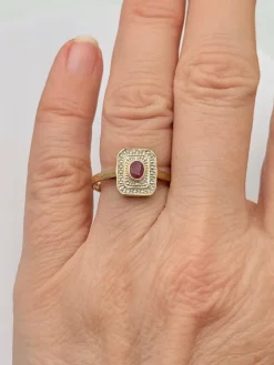 Bague style Art Déco or, rubis, diamants taille rose