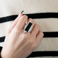 BAGUE STYLE ART DECO OR BLANC DIAMANTS ONYX