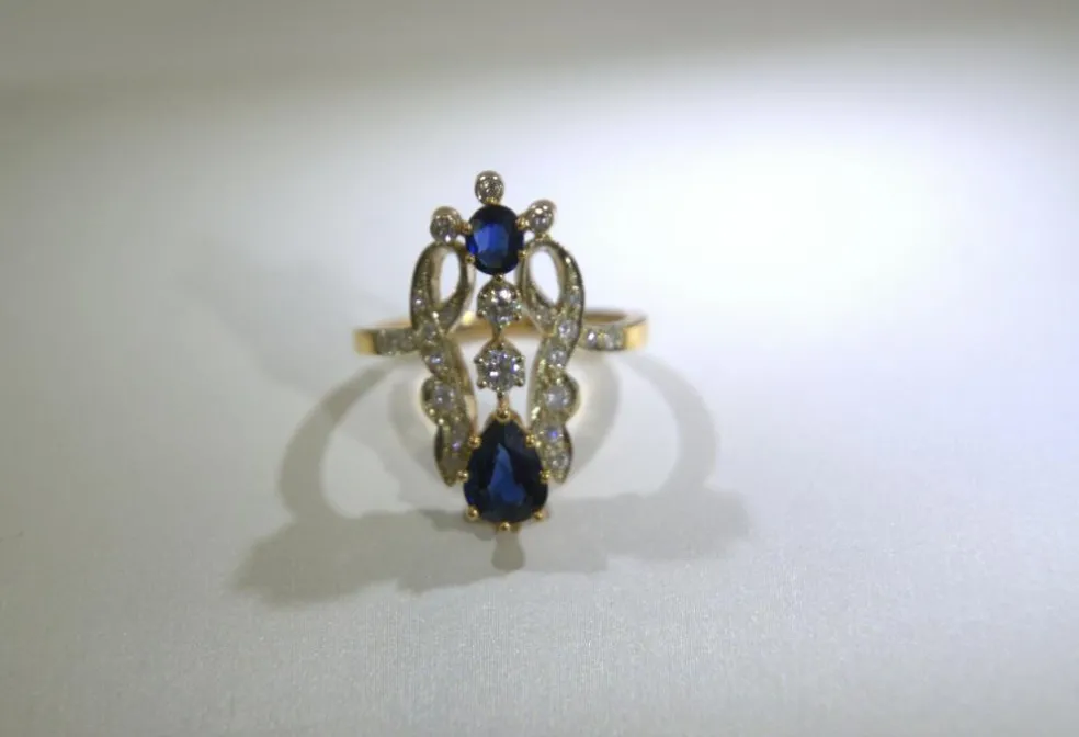 Bague style Art Nouveau Diamants Saphirs