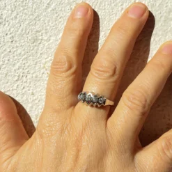 Bague Style Jarretière 5 Diamants