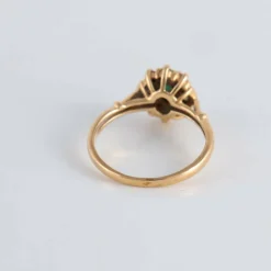 Bague style Marguerite Emeraude et 8 Diamants