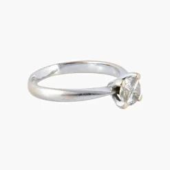 Bague Style Solitaire