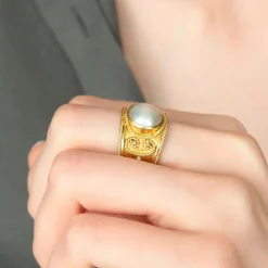 BAGUE « SULTAN » OR & NACRE