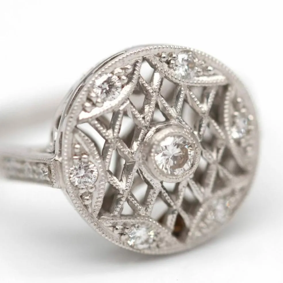 Bague SWEET VINTAGE en or blanc et diamants
