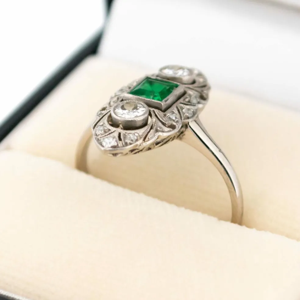 Bague taille marquise diamant émeraude platine