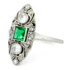 Bague taille marquise diamant émeraude platine
