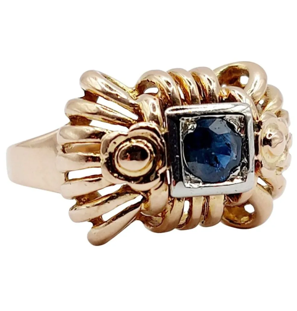 Bague Tank Art Déco or rose, saphir, monture géométrique (circa 1950)