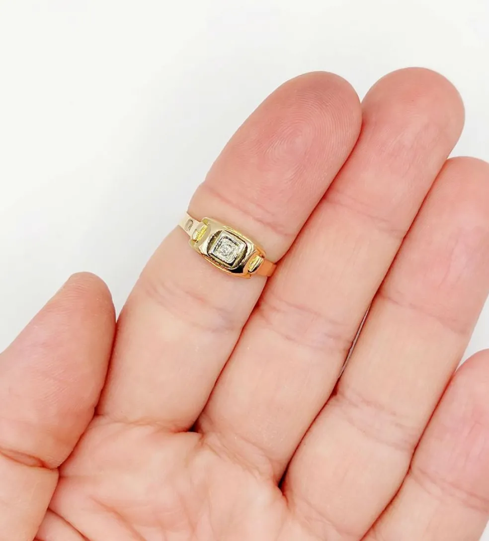 Bague Tank Art Déco or rose, petit diamant et monture géométrique (circa 1950)